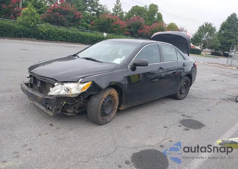 2009 Toyota Camry Le z USA, uszkodzony, nr VIN 4T1BE46K29U346028